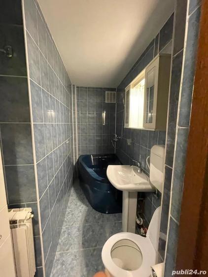 Garsonieră decomandată în Sud