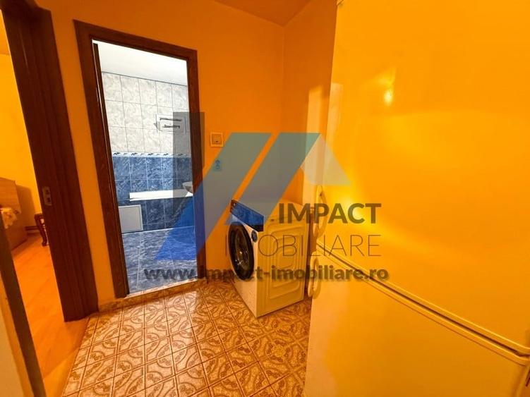 Apartament cu 3 camere decomandat în George Enescu
