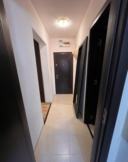 Apartament cu 2 camere decomandat în Bucur Obor