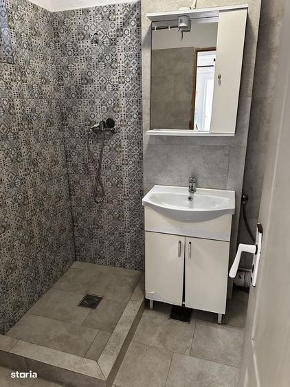 Apartament 2 camere, 2 balcoane - decomandat, 57 mp, et. 3 - 8