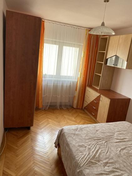 Proprietar | Ap. 4 camere, Decomandat, 2 Bai | Bd. Mihai Viteazu - 4