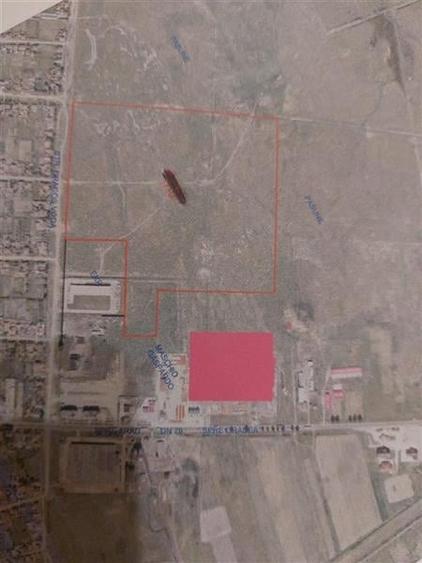 Teren Construcții intravilan de 170000 mp, în Nord