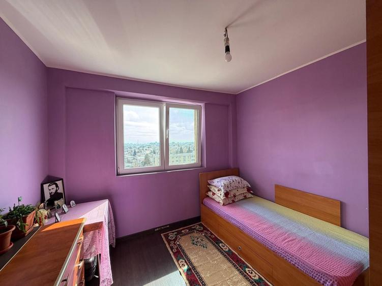 Apartament cu 2 camere semidecomandat în Străulești