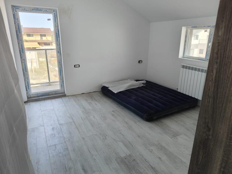 Casă individuală cu 5 camere cu Teren 500 Mp în Cumpăna