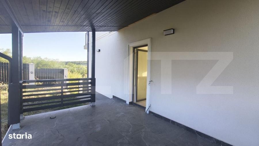 Casă cu 4 camere în Breazu