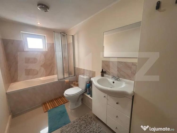 Casă cu 3 camere cu Teren 1300 Mp în Central