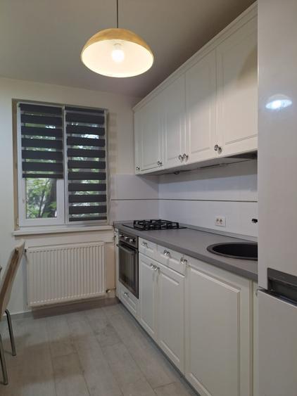 Apartament cu 4 camere decomandat, mobilat în Drumul Taberei