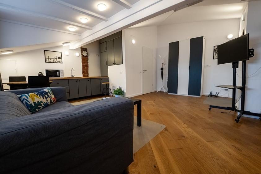 COTROCENI-GIULINI, STUDIO LA CHEIE, 33 MP, PLATA IN RATE! - 10