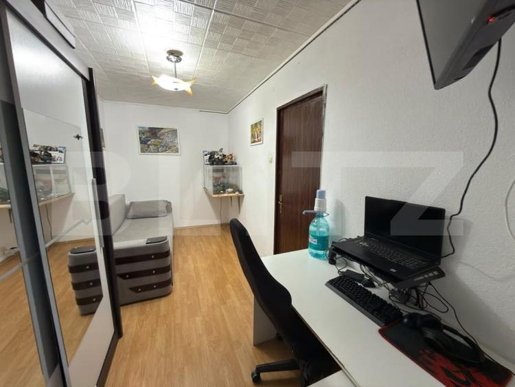 Apartament 2 camere- zona Malu Rosu - 4