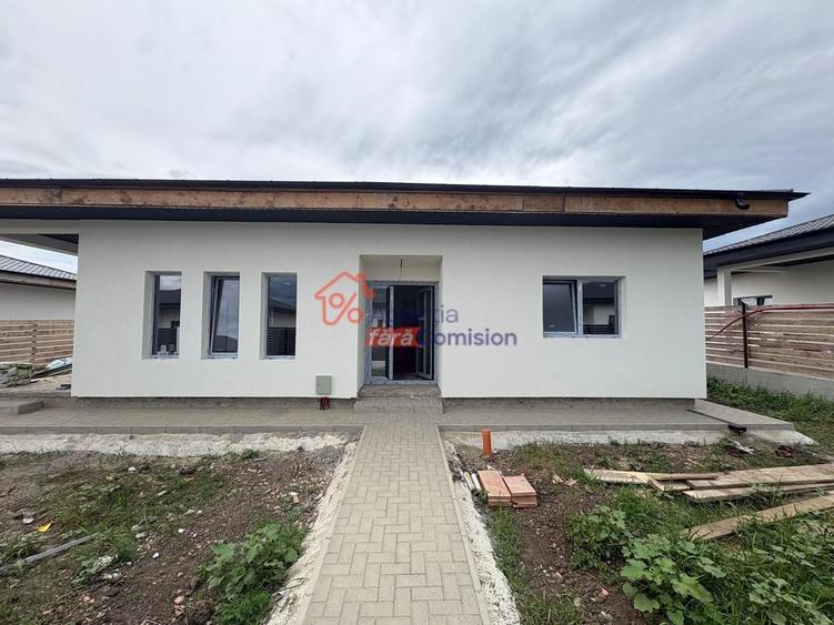 Casă individuală cu 3 camere cu Canalizare în Vorovești