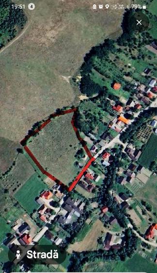 Teren de 11000 mp, în Valea Moldovei