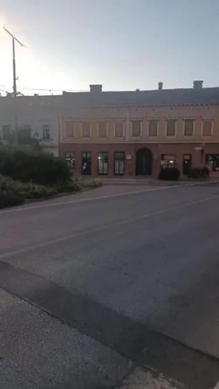 Casă cu 3 camere în Central