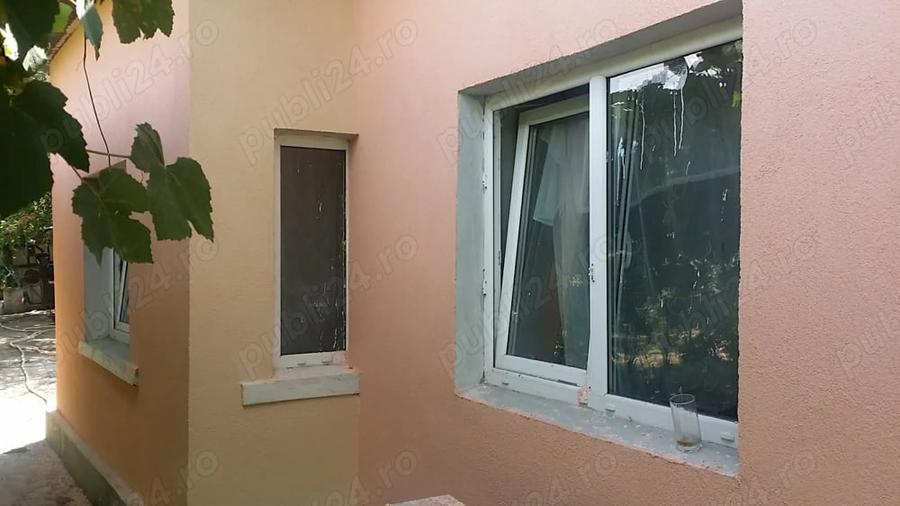 Casă cu 4 camere cu Teren 850 Mp în Corabia