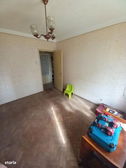 Apartament cu 2 camere semidecomandat în Nord