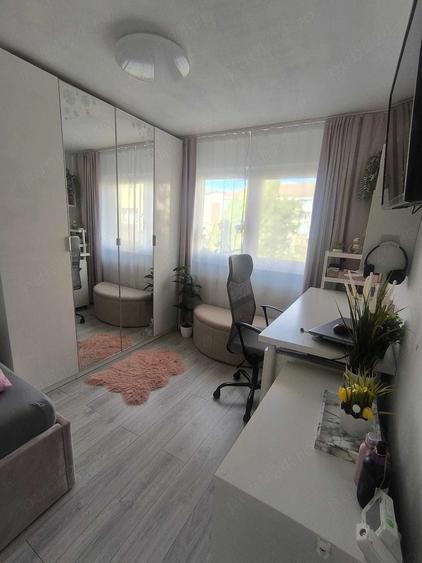 Apartament cu 3 camere decomandat, mobilat în Șagului
