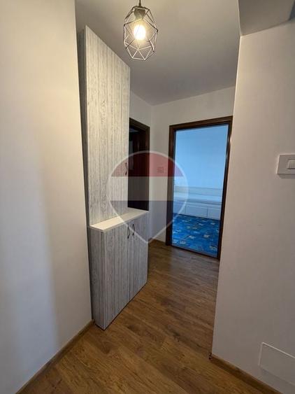 Apartament cu 3 camere decomandat în Brazda lui Novac