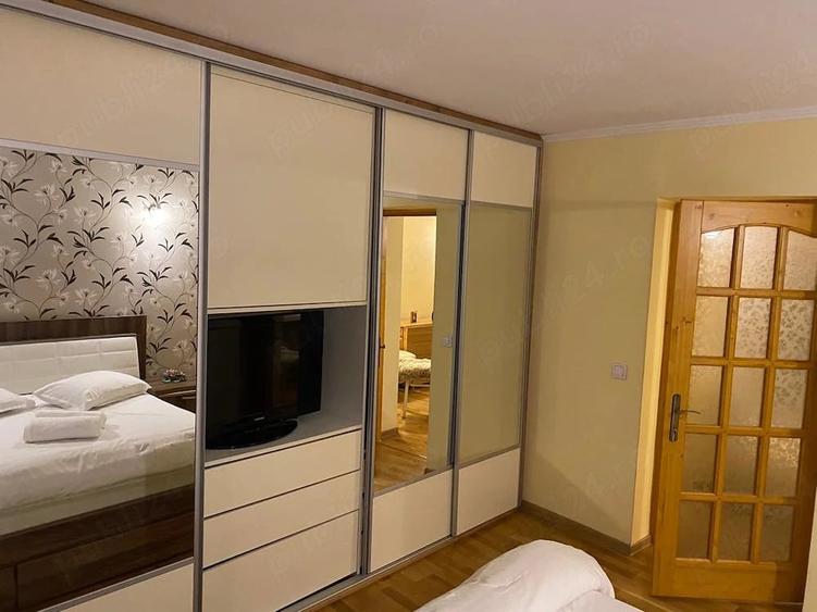 Casă cu 3 camere cu Teren 20 Mp în Piața Nouă