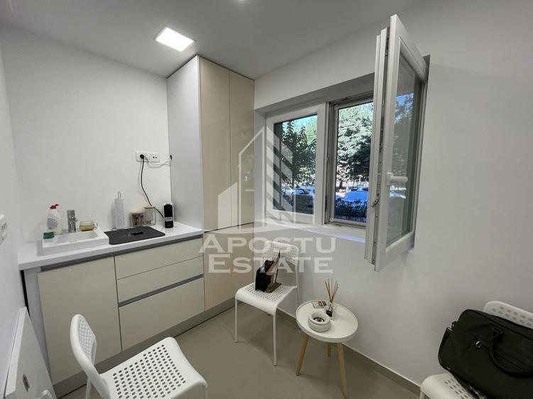 Spațiu comercial, de 38 mp, în Fabric