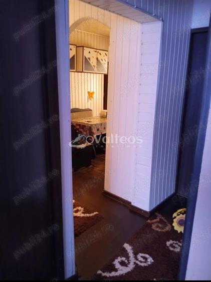 Apartament cu 2 camere semidecomandat în Micro III