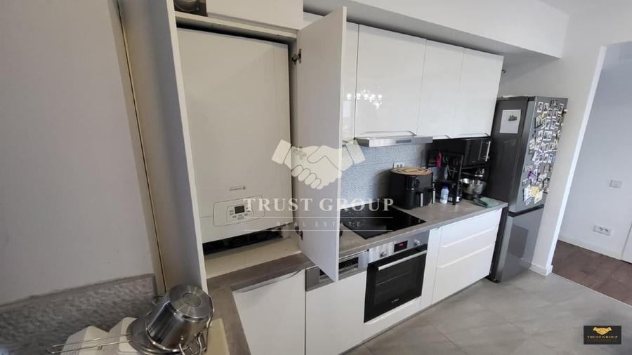 Apartament cu 3 camere decomandat, mobilat în Victoriei