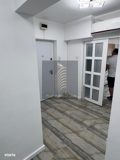 Apartament cu 2 camere decomandat, mobilat în Central