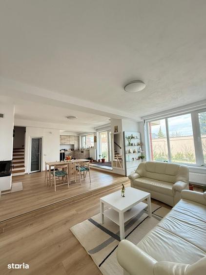 Casă cu 4 camere cu Teren 227 Mp în Central