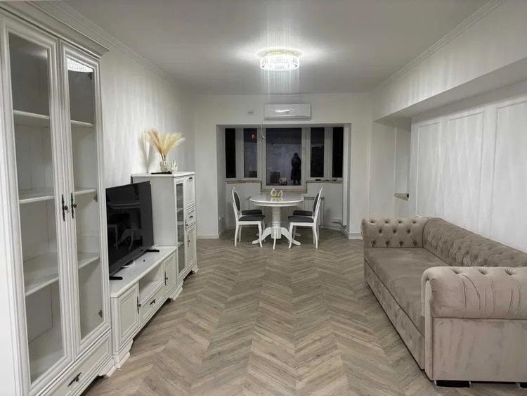 Apartament cu 3 camere decomandat, mobilat în Unirii — fotografia 1