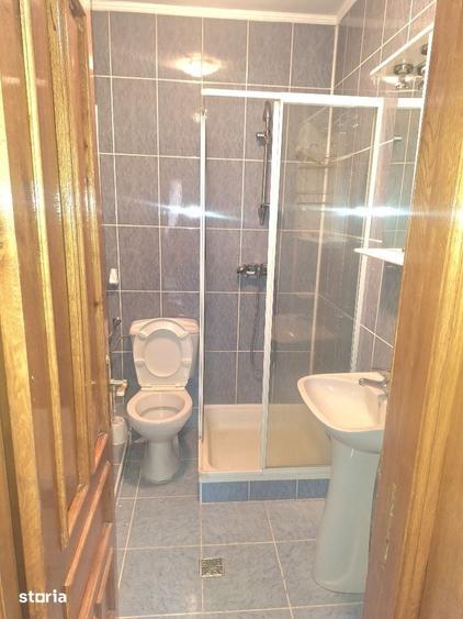 Casă cu 4 camere cu Teren 100 Mp în Centura