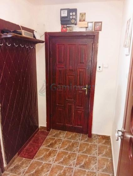 Apartament cu 2 camere decomandat, mobilat în Dacia