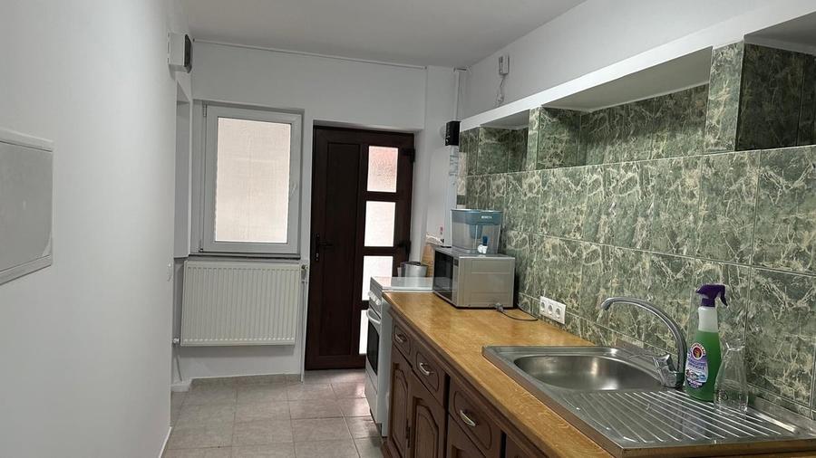 Casă cu 3 camere cu Teren 148 Mp în Fundeni