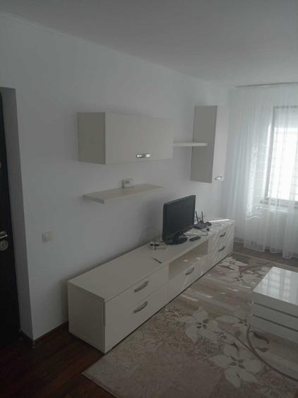 Apartament cu 2 camere decomandat în Tilișca