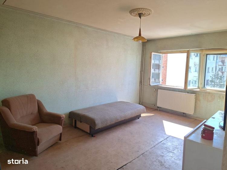 Apartament cu 2 camere decomandat în Alfa