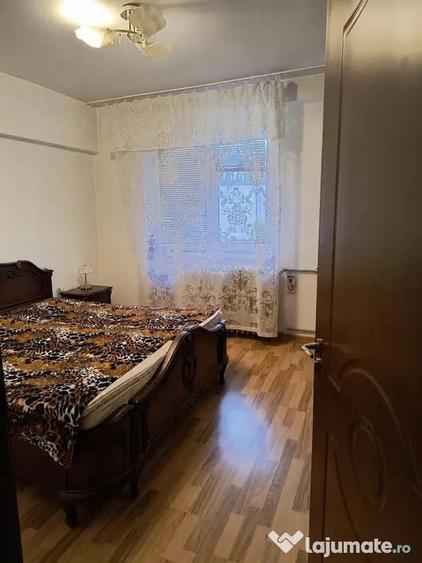 APARTAMENT 3 CAMERE DECOMANDAT - 5