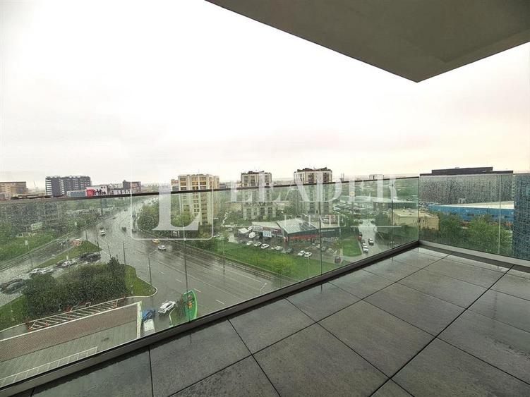 Apartament cu 3 camere semidecomandat, mobilat în Herăstrău