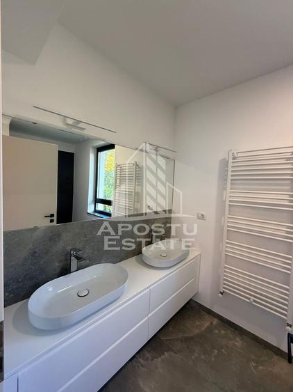Apartament cu 2 camere nedecomandat, mobilat în Dumbrăvița