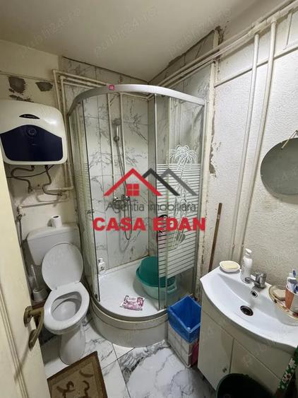 Casă cu 1 camere semidecomandat în Câmpina