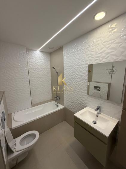 Apartament cu 3 camere semidecomandat, mobilat în Pipera