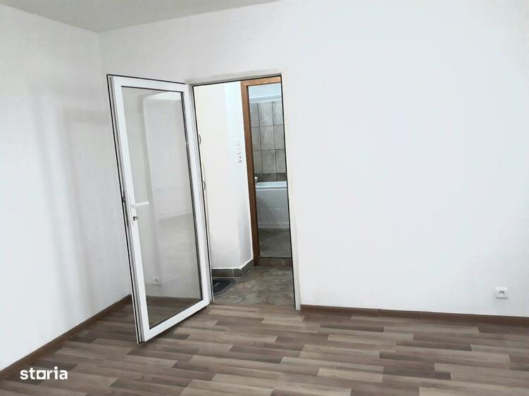 Apartament cu 2 camere semidecomandat în Moșilor