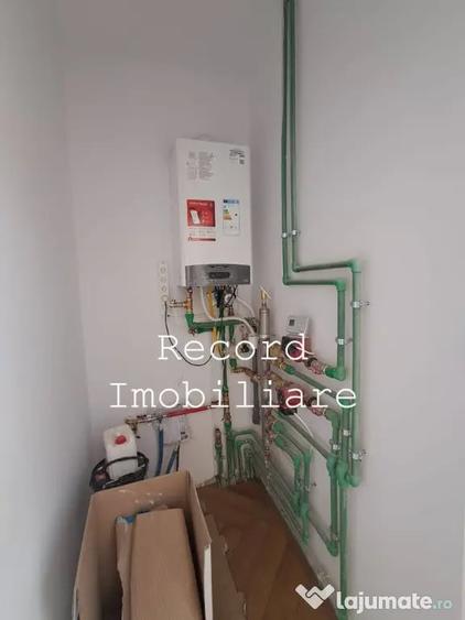 Casă cu 6 camere cu Teren 150 Mp în Gruia