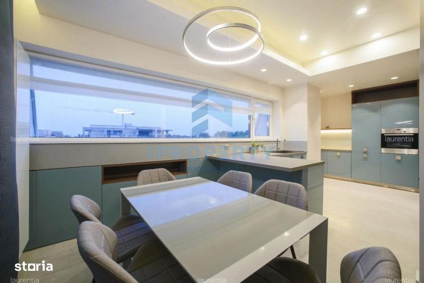 Apartament cu 4 camere, mobilat în Central