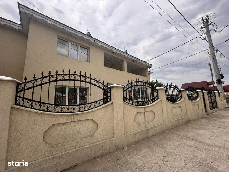 Casă cu 4 camere cu Teren 350 Mp în Homocea