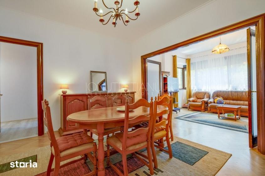Apartament cu 5 camere în Eminescu