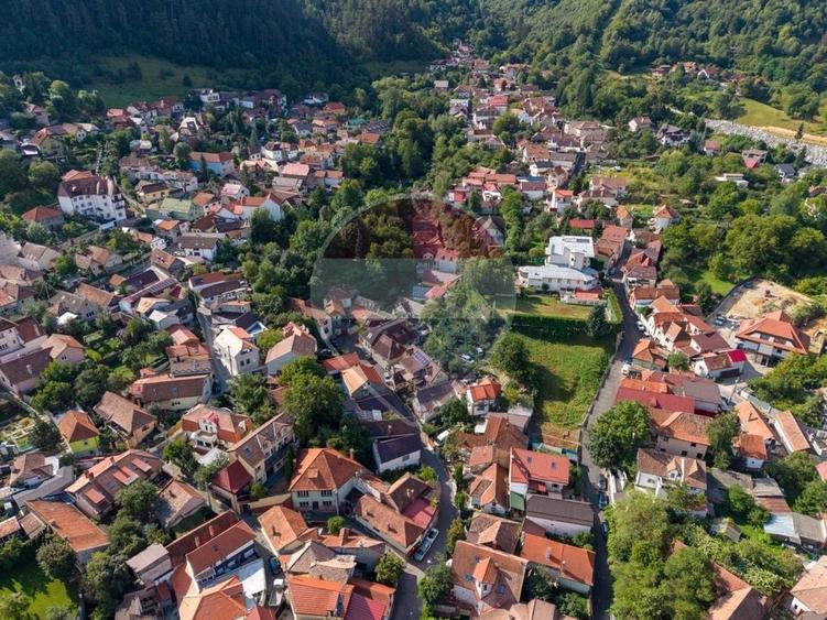 Casă individuală cu 2 camere cu Teren 191 Mp în Schei