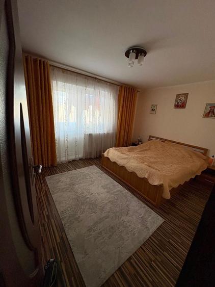 Apartament cu 3 camere decomandat în Autogară