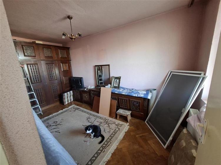 Apartament cu 4 camere semidecomandat în Gheorgheni