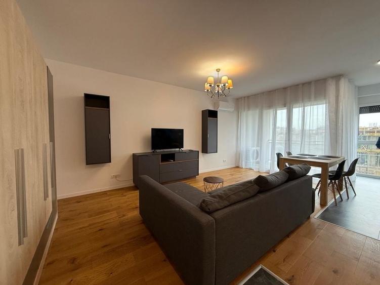 Apartament cu 2 camere semidecomandat în Central