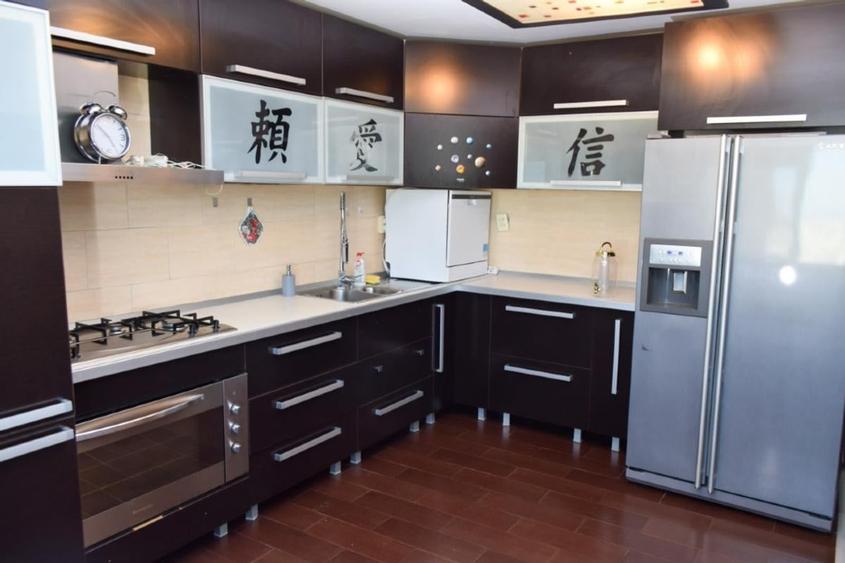 Apartament cu 2 camere semidecomandat, mobilat în Berceni