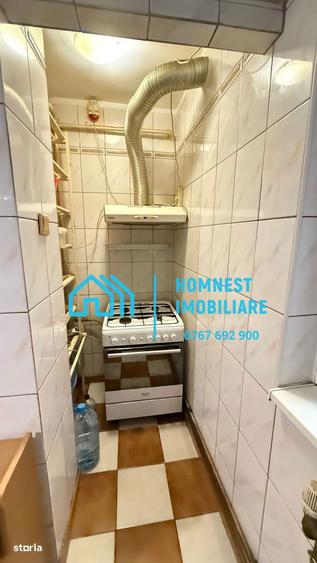 Apartament cu 3 camere decomandat în Giurgiului