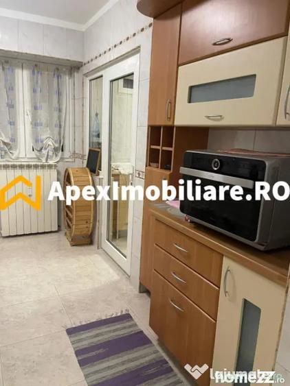 Apartament cu 3 camere decomandat în Alba Iulia