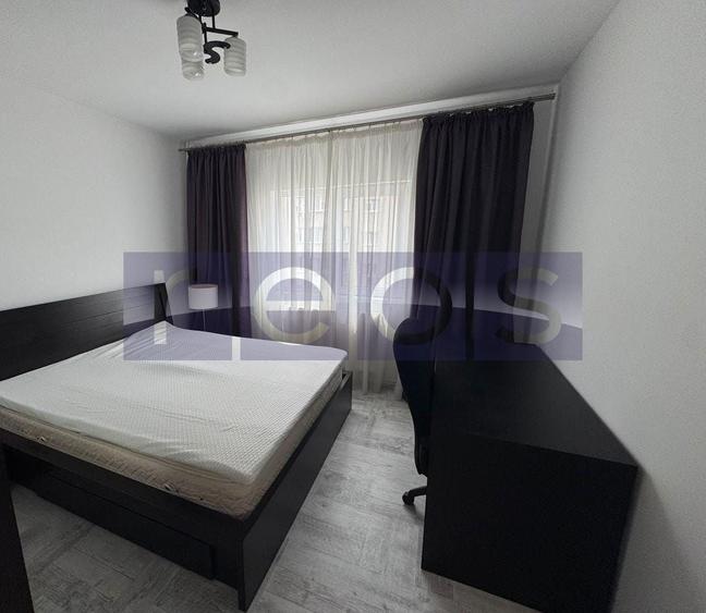Apartament cu 3 camere decomandat, mobilat în Mihai Bravu